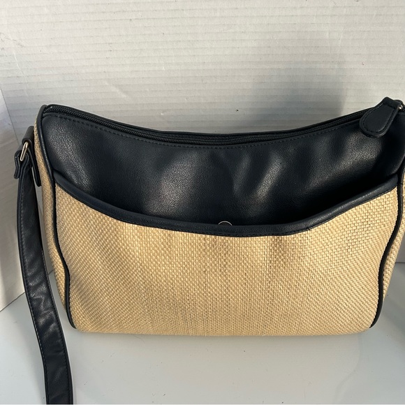 Vintage ETIENNE AIGNER shoulder bag - Picture 5 of 10